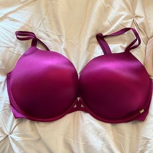 Victoria’s Secret push up bra